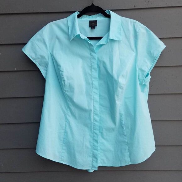 Worthington Light Blue Short Sleeve Cotton Button Down Blouse size OX - Picture 1 of 7